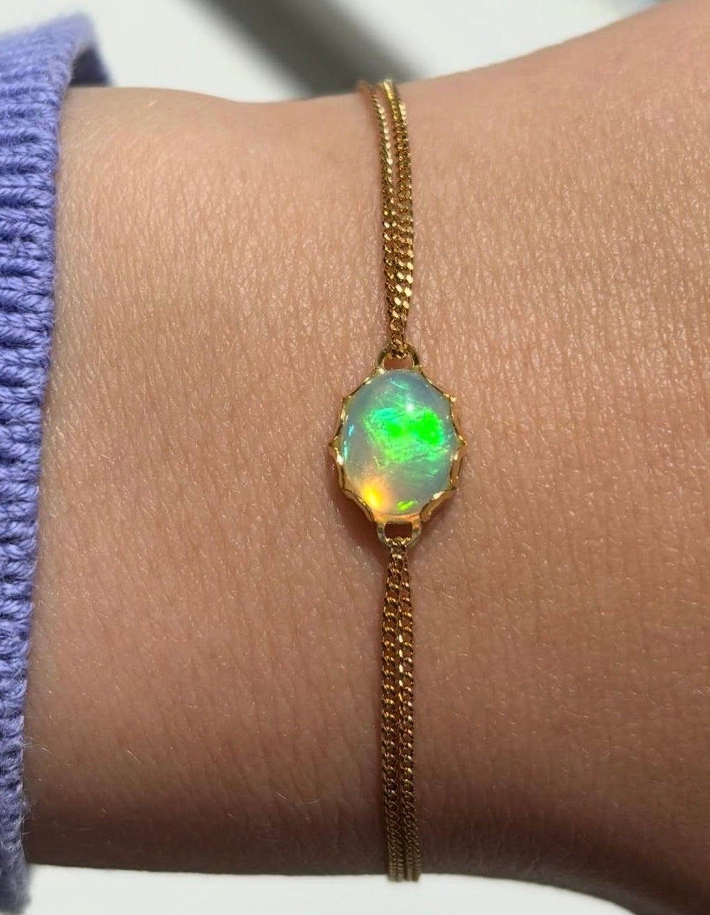 Magnolia gold bracelet